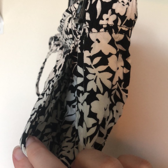 Uniqlo Lounge Pants - Picture 7 of 8